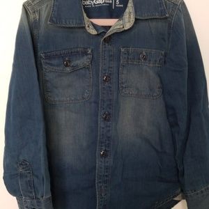 GAP Shirts & Tops - Boy denim bottom down GAP Shirts & Tops - Boy denim bottom down